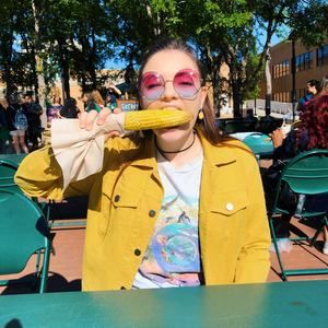 Meet your Posher, Holland